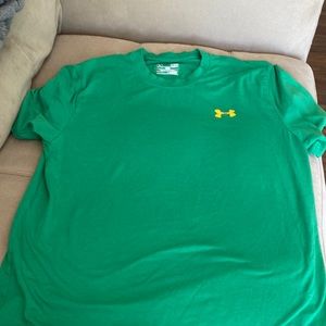 Mens under armour green t shirt size small